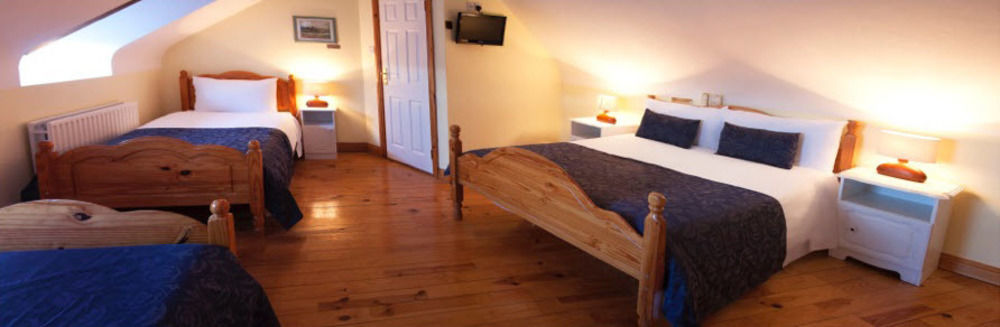 Mccarthy'S Lodge B&B Westport Exterior foto